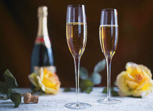 1326402472_champagne2_b